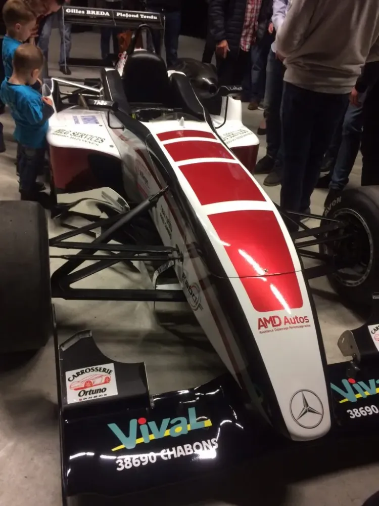 Habillage et marquage de véhicule cris graphic (5)webp