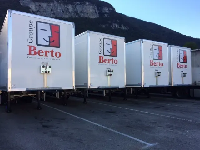 Habillage et marquage de véhicule cris graphic (6)webp